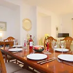 Vila Casa Mcelroy