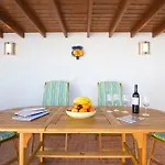 Casa Mcelroy Vila *