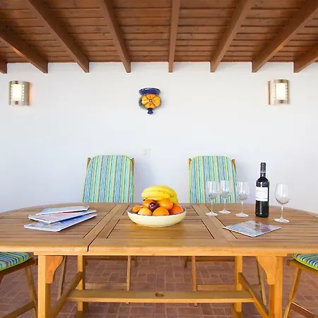 Casa Mcelroy Villa *